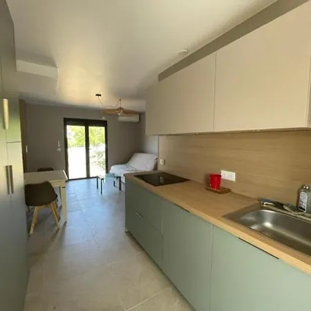La Govogne 200m Grand Jardin بيت للعطل *